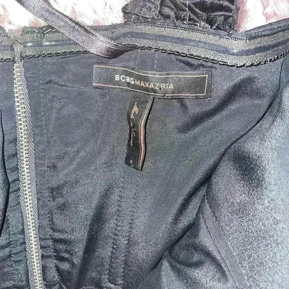 BCBGMAXAZRIA One Shoulder Floral Dress - Picture 6 of 6